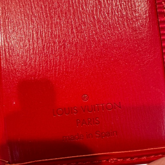 Authentic Louis Vuitton card case - Picture 4 of 6